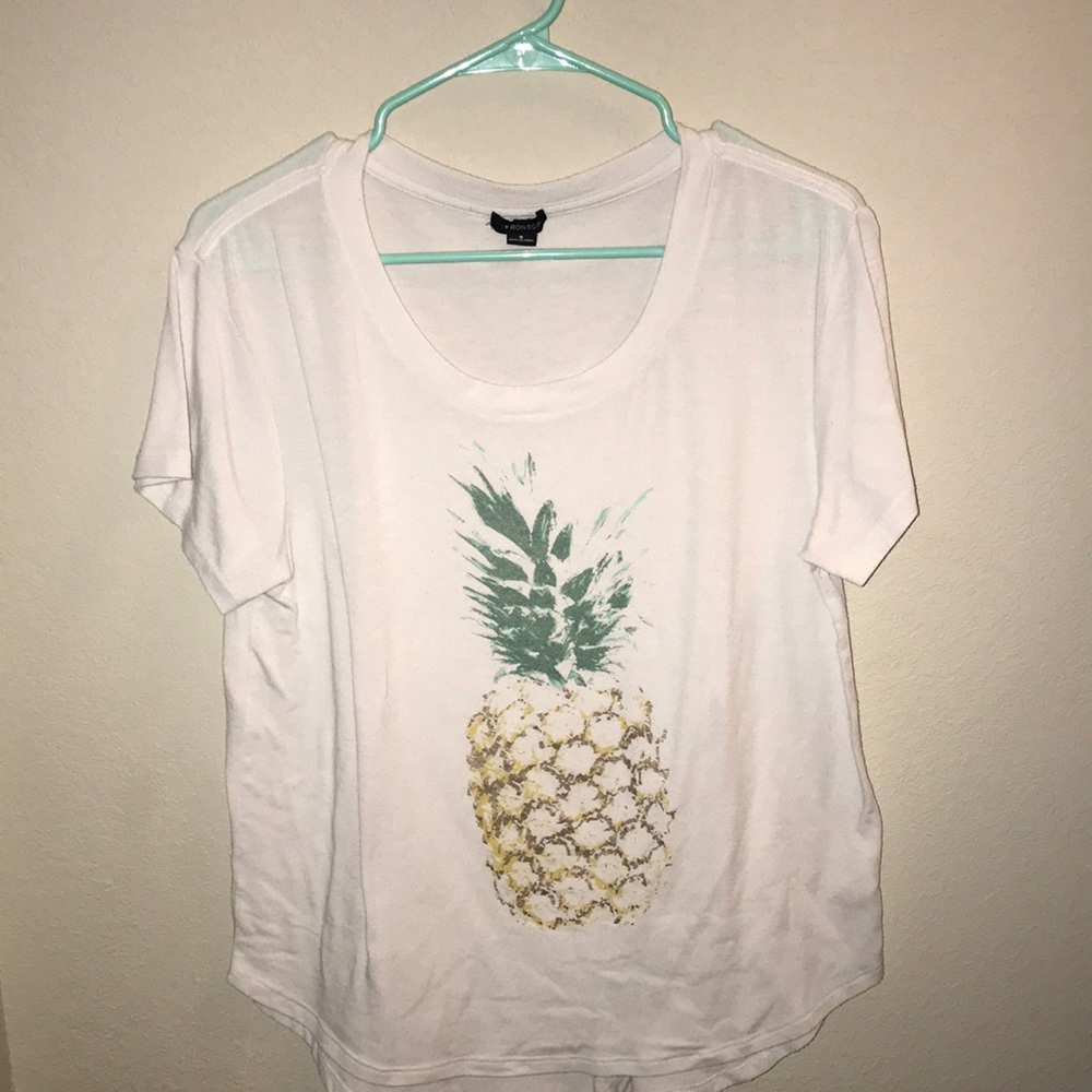 Pineapple t-shirt